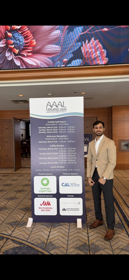 Dr. Alzuhairy at the AAAL conference in Chicago